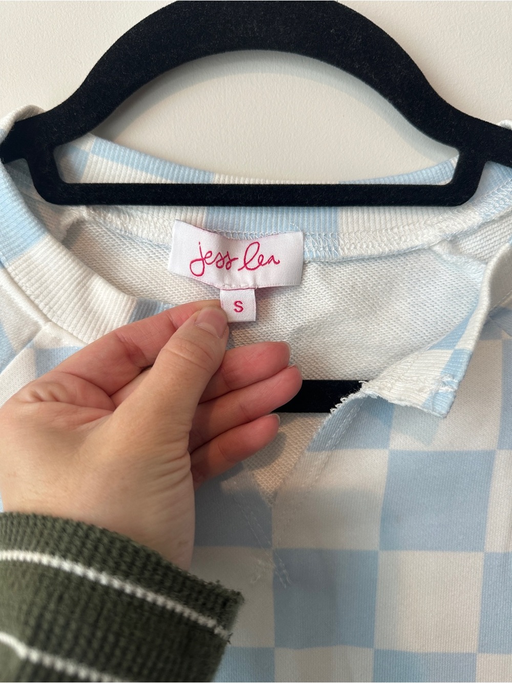 Checkered pullover - Picture 2 of 3